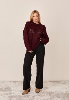 Светр жіночий